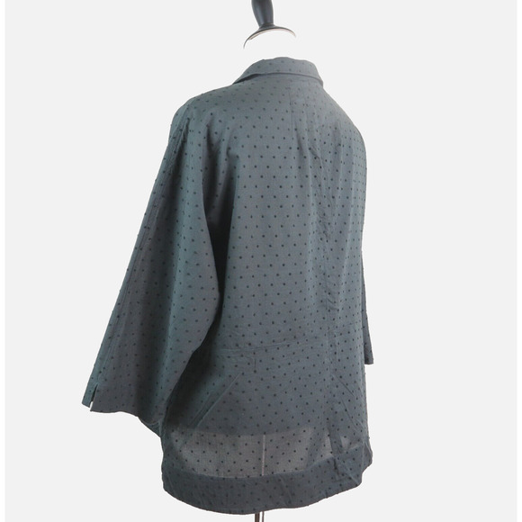 Soft Surroundings Size 1X Dotted Button Down Shirt Dolman Gray - Picture 3 of 10